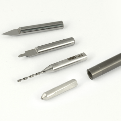 Twincut: a unique tool holder for 8 insert profiles